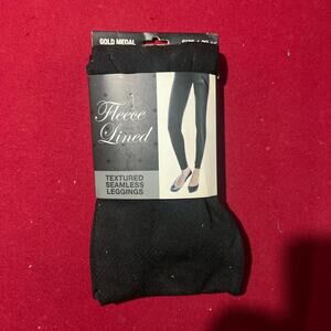 Black seamless leggings with a